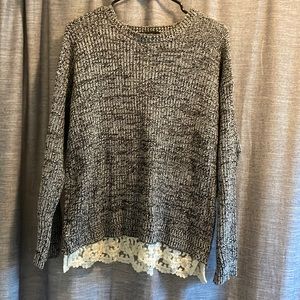 Forever 21 sweater. Size small. Like new.